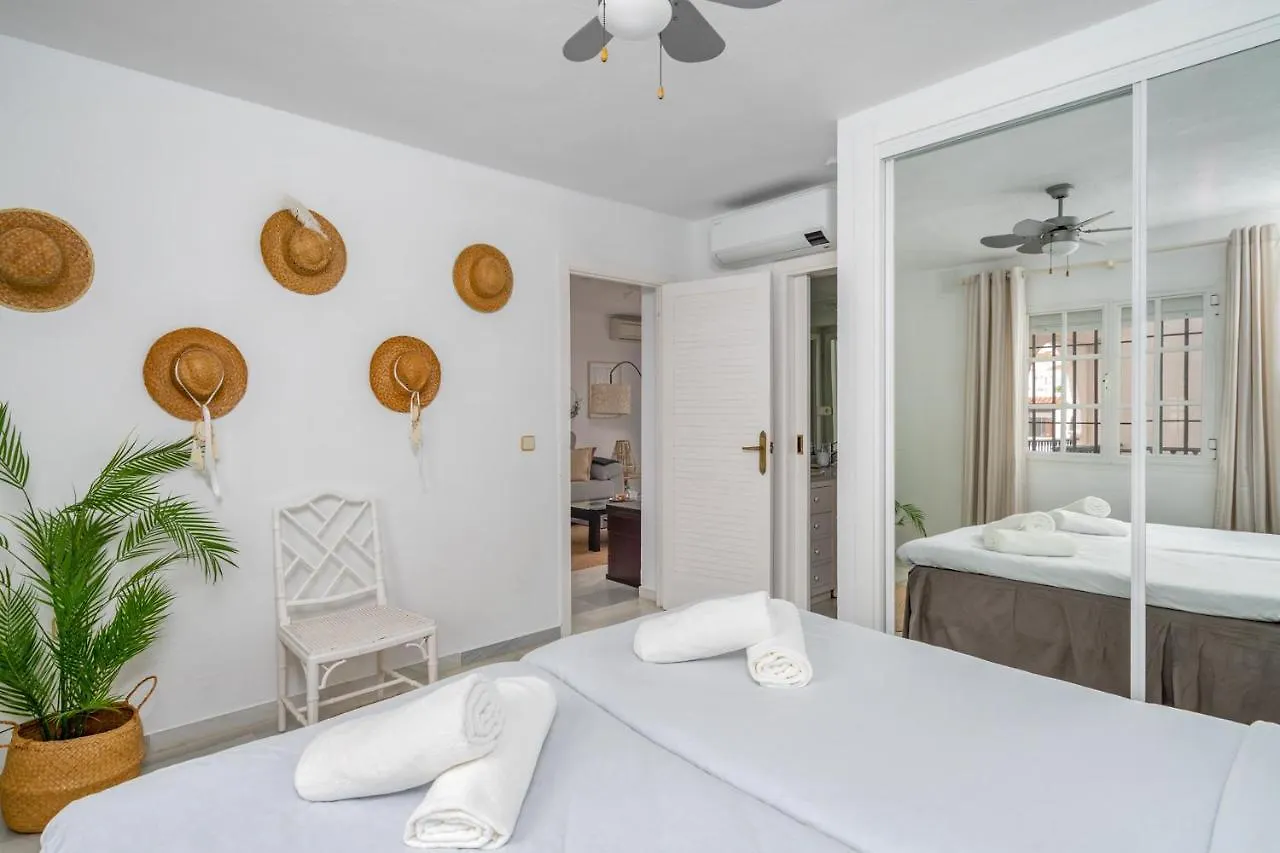 La Duquesa Apartment With Pool By Costarentals - Ref M8 Manilva