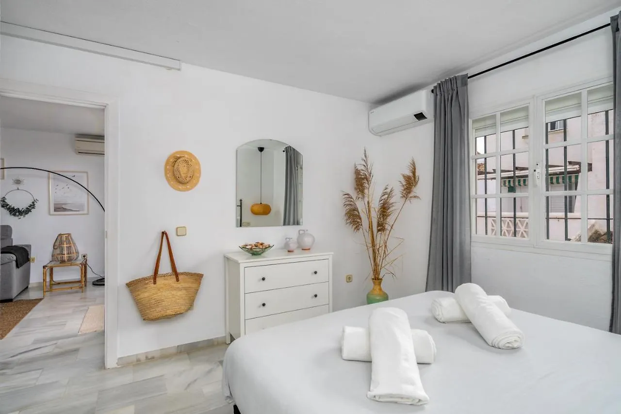 La Duquesa Apartment With Pool By Costarentals - Ref M8 Manilva
